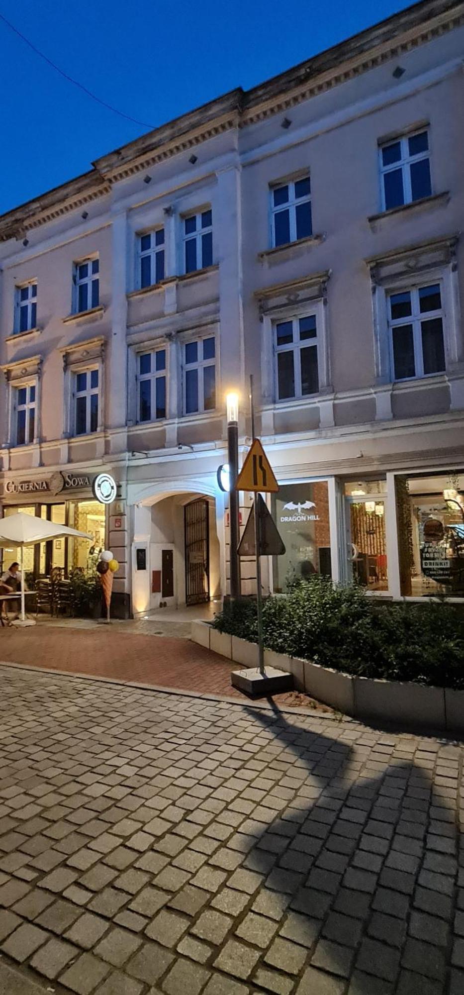 Rezydencja Marzec Gniezno Buitenkant foto